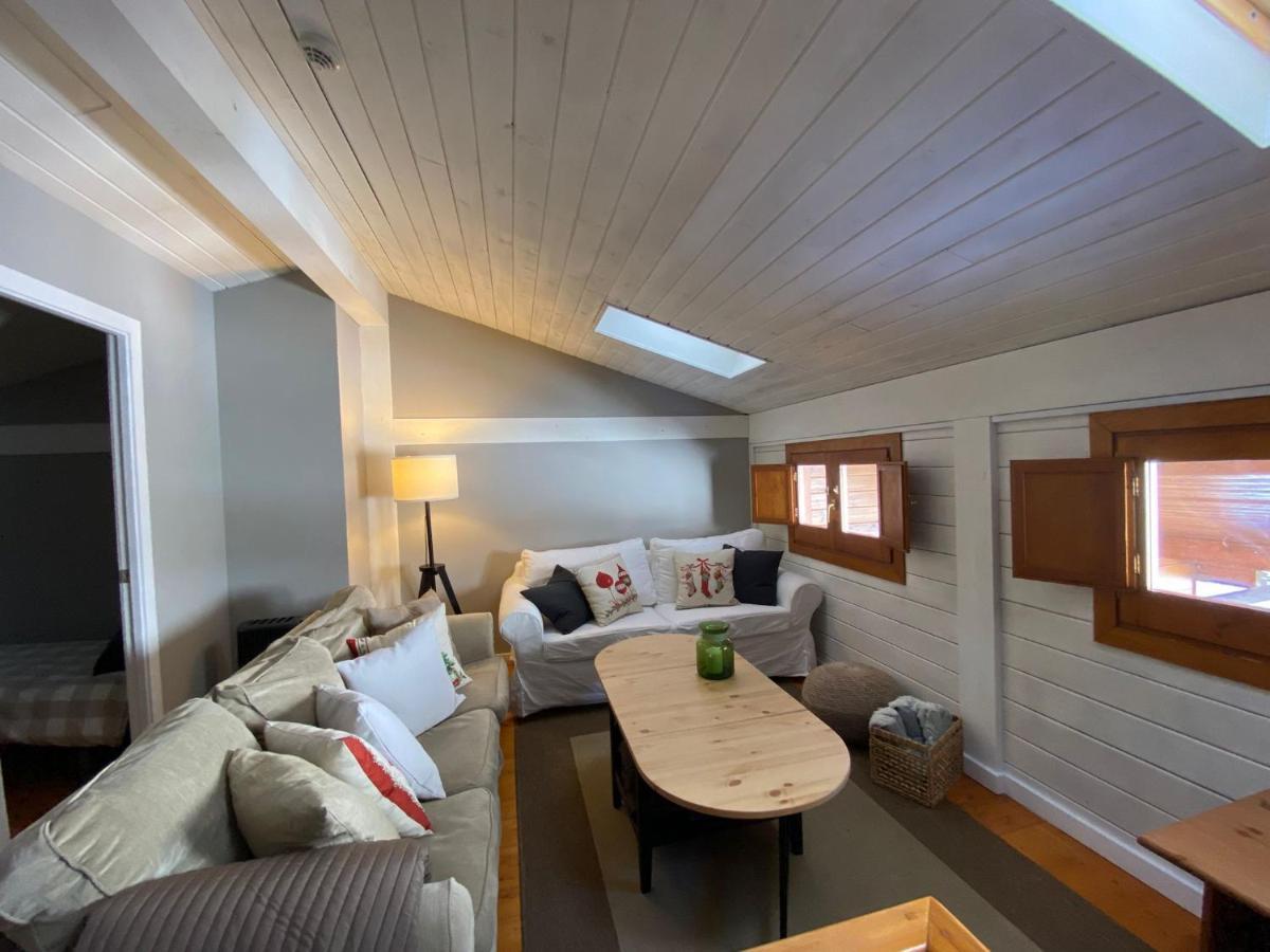 Acogedora Buardilla duplex 6 pax Apartment Incles Exterior foto